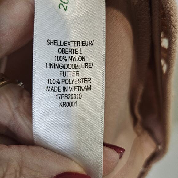 Adrianna Papell Blouse Womens Medium Lace 3/4 Sleeve Sheer Lined Elegant Top - Picture 9 of 10